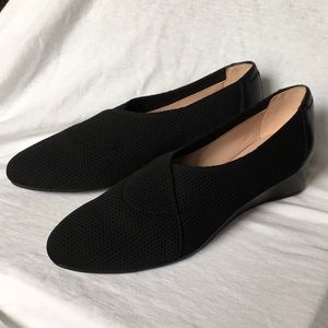 New Taryn Rose Celeste Wedge Loafers Size 6